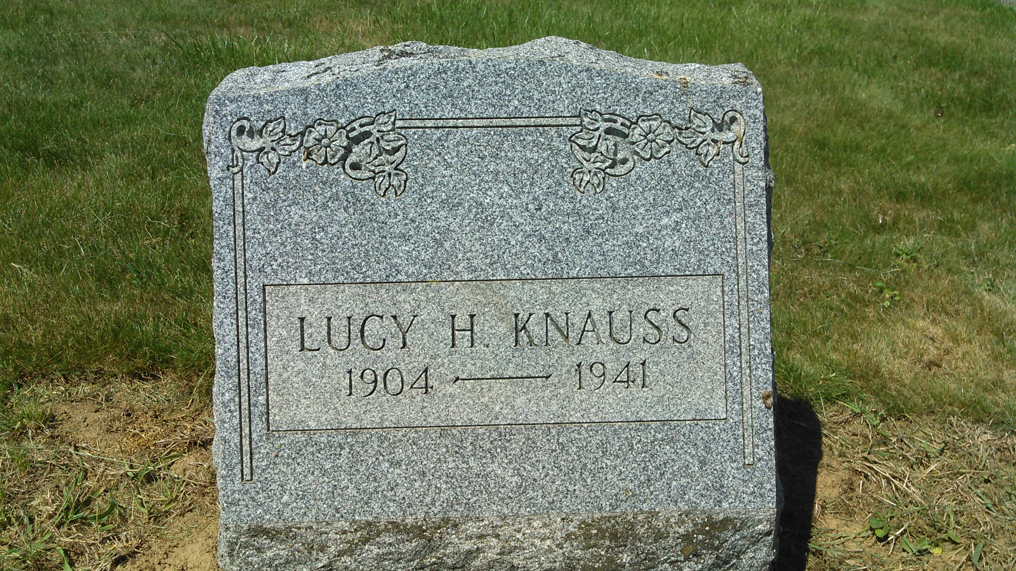 Lucy H. Hartman grave