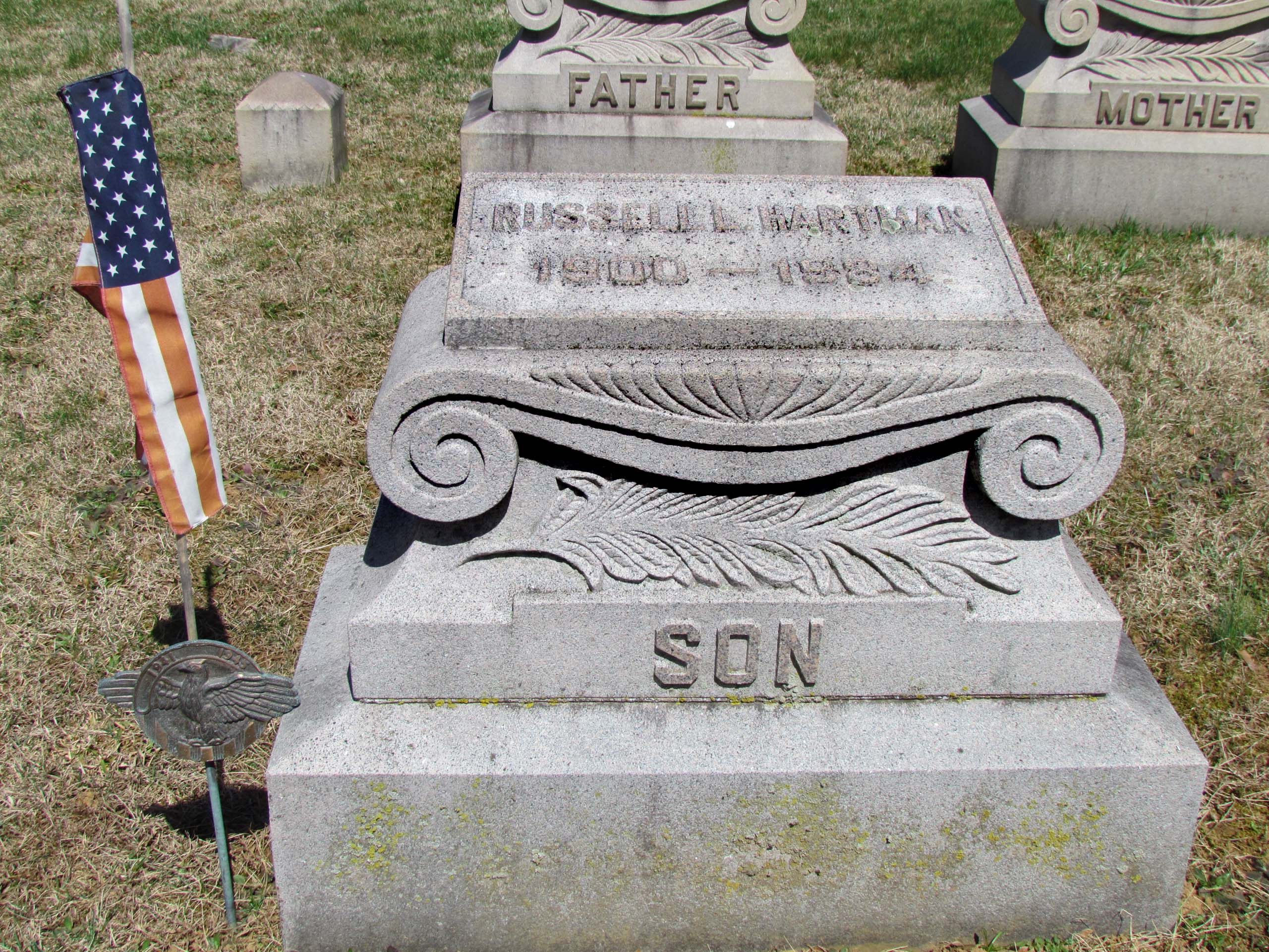Russell LeFevre HARTMAN grave